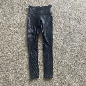 Spanx faux leather Moro leggings.  Size small.  Great condition.